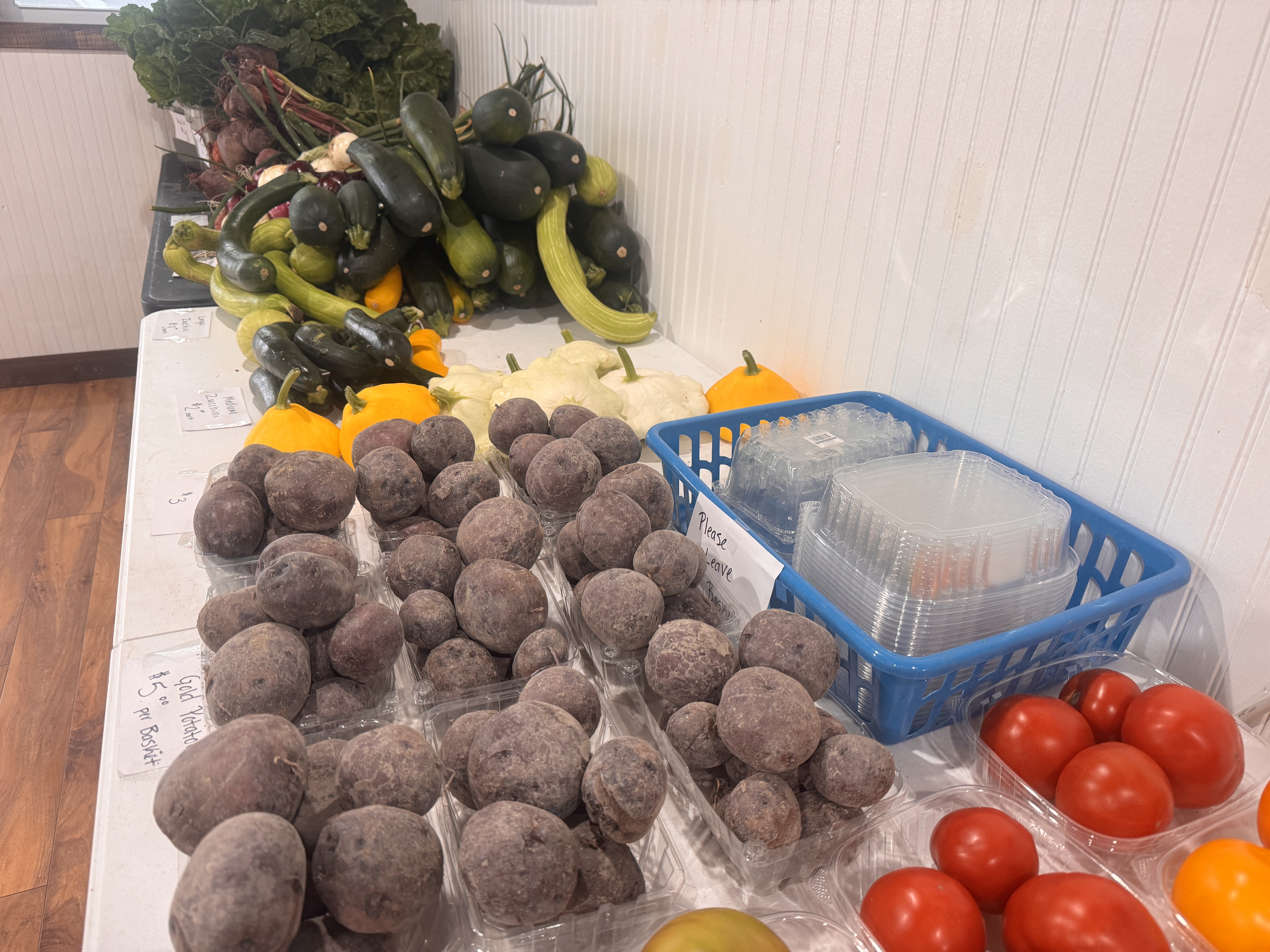 Farmstand photo
